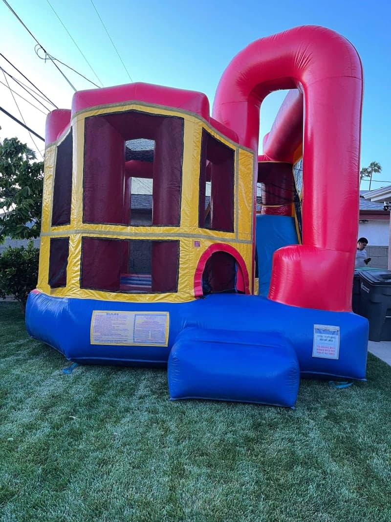 Multi-Color Backyard 17x17