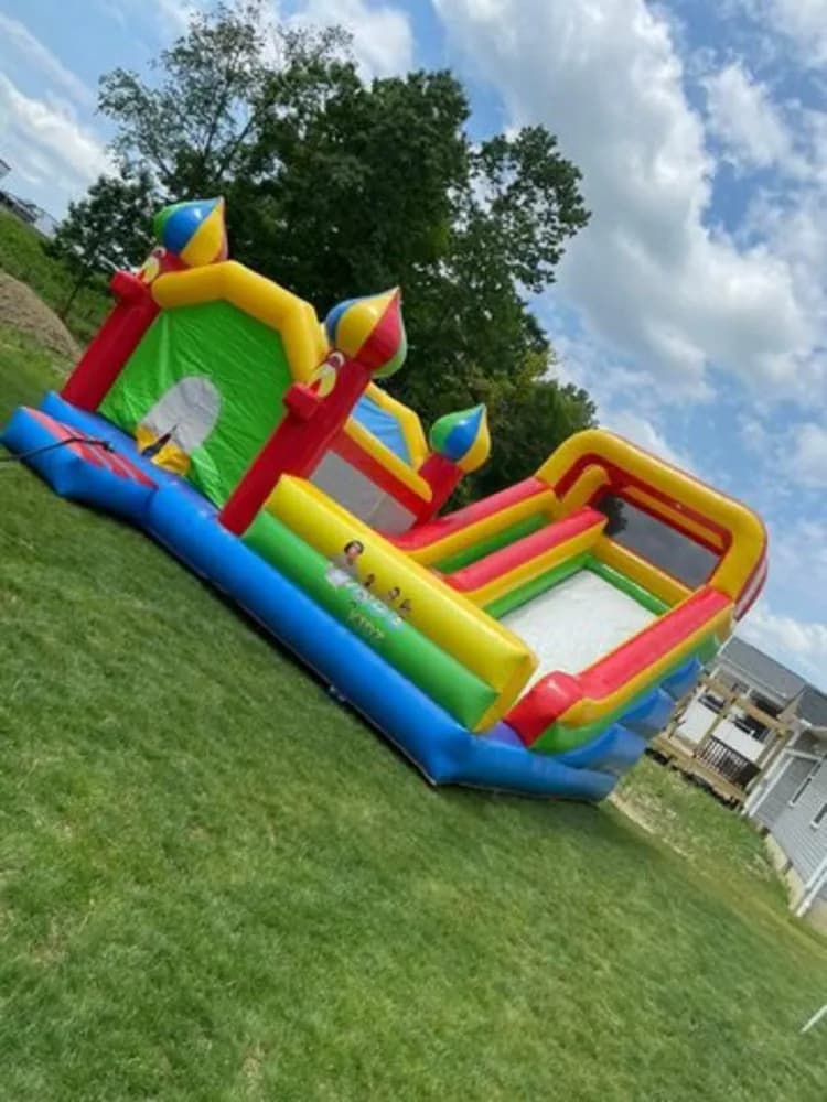Circus Combo + Table & 8 Chairs party rental
