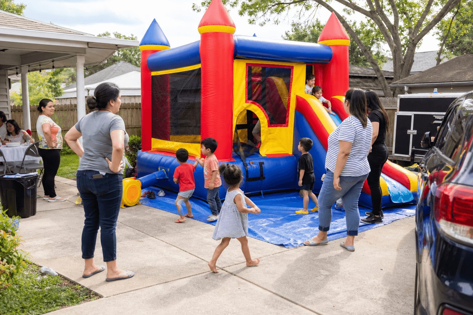 Bring the Joy: Houston's Premier Blow Up Houses for Kids' Parties
