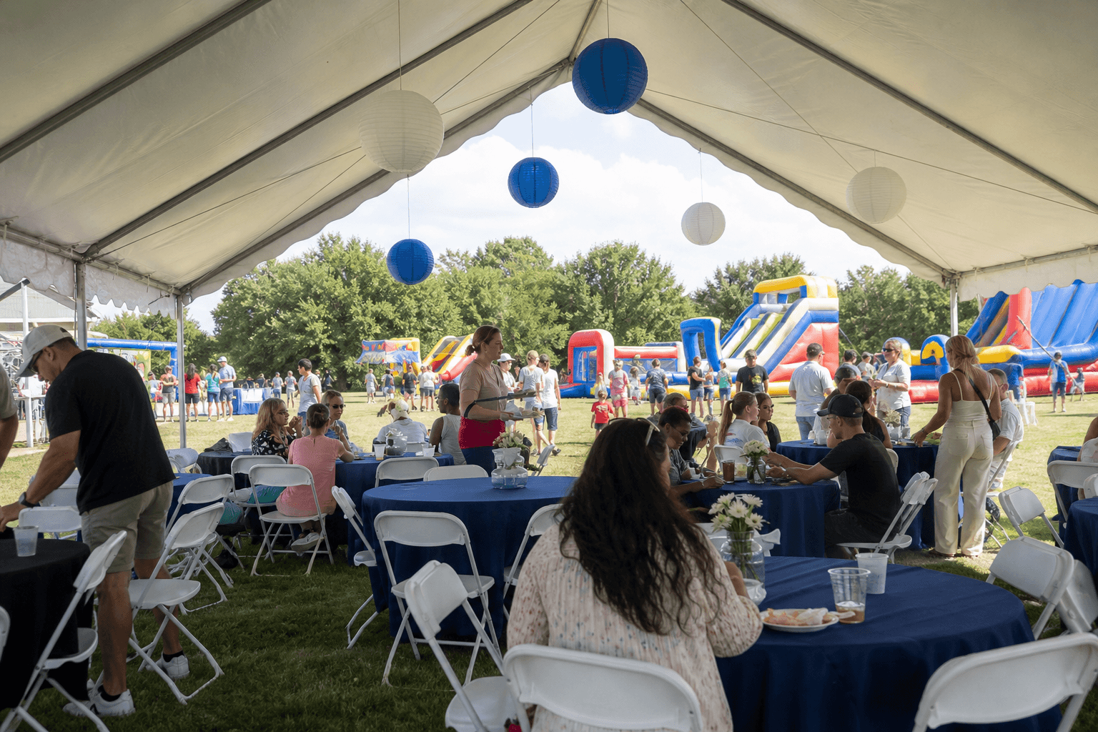 Exploring the Best Inflatable Slide and Bounce House Options in Dallas