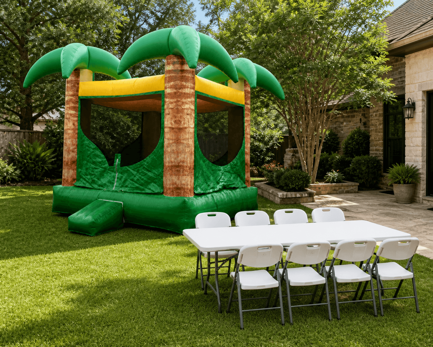 Palm Tree 15' X 15' Bounce House + Table & 8 Chairs
