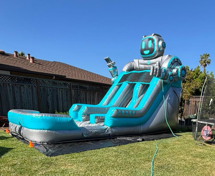 Friendly Robot Water Slide 15 ft (wet)