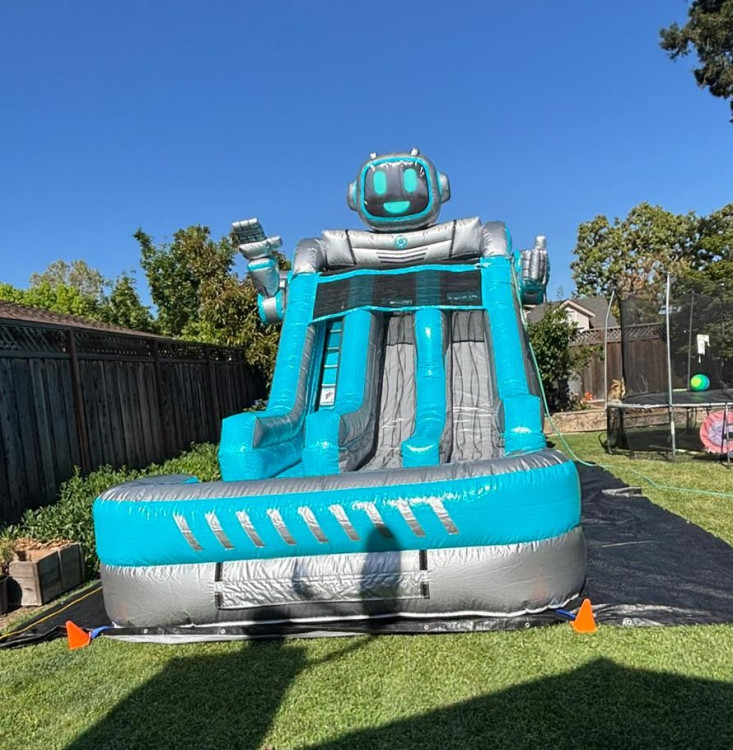 Friendly Robot Water Slide 15 ft (wet)