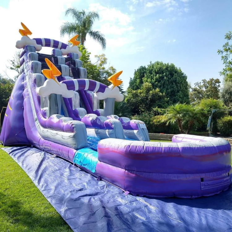 Thunder 19 ft Slide